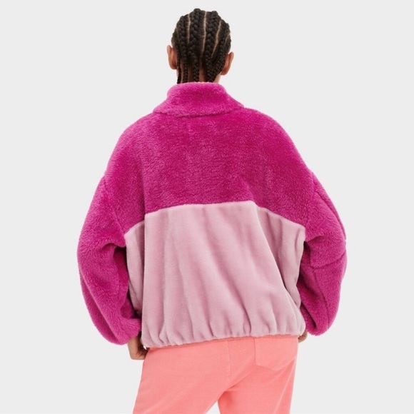 🍃🔆UGG- MARLENE SHERPA JACKET🍃🔆 - Picture 8 of 13